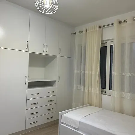 Real Luxury * Saranda